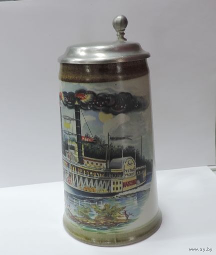 Кружка пивная на 0.5 литра "Корабль" 70-е годы Германия. Высота 16 см.