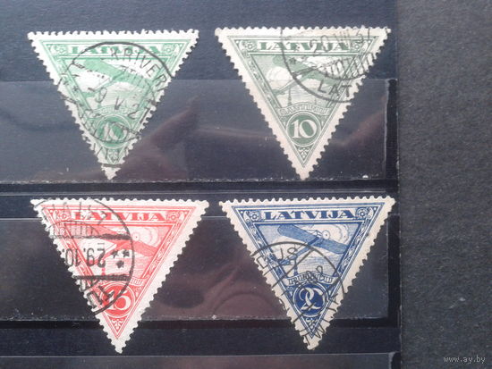 Латвия, 1928-1931. Самолет над Ригой, полная серия + разновидность по цвету