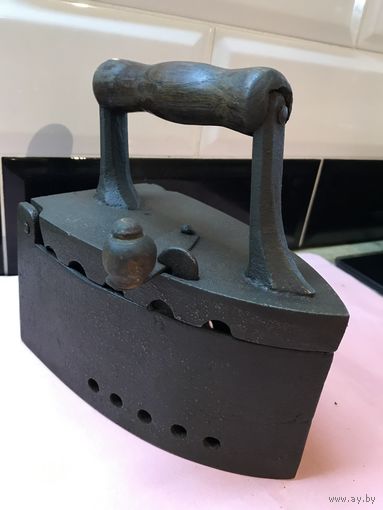 Утюг.