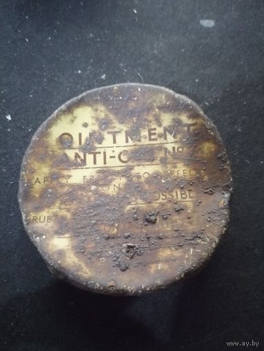 Крышка от банки мази. Противогаз 2 Американская