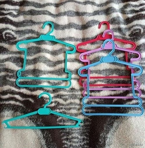 Вешалки детские