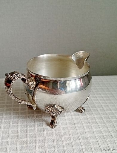 Сливочник Viners Британия Клеймо Серебрение, вторая половина 20в