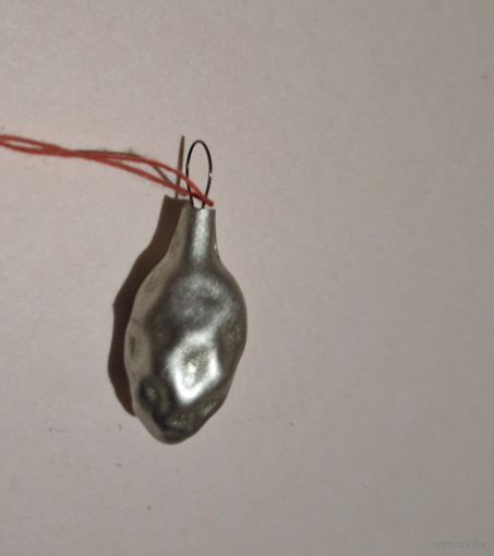 Елочная мини игрушка Шишка( стекло)