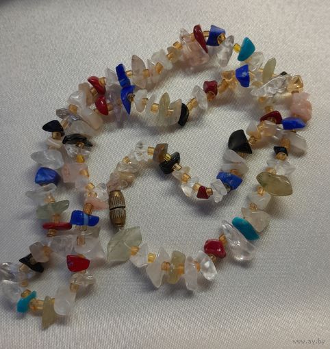 Винтажные бусы. Камень.