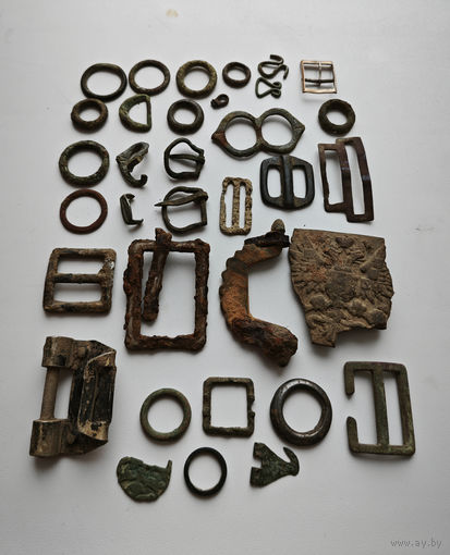 Пряжки лот 1,7