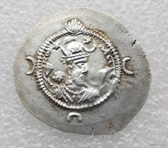 Иран (Персия) VI в. Драхма. Сасаниды. Хосров I Ануширван (531-579 гг.), 13-й год правления, г. Гай (Мидия).