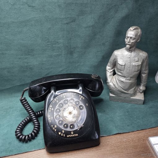 Старт с 1 Рубля !!! Телефон антикварный Карболит США GTE automatic electric !!!