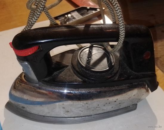 Утюг времён СССР рабочий