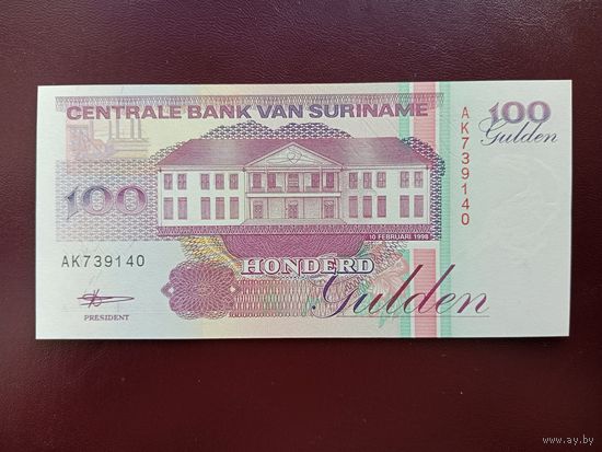 Суринам 100 гульденов 1998 UNC