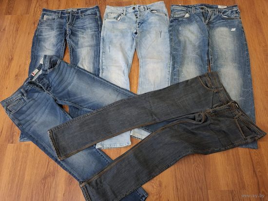 Джинсы мужские ,Цена указанна за 1 джинсы,любые