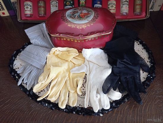 - ПЕРЧАТКИ-СЕТОЧКИ Театральные Германия 1950-ые + Подарок читайте описание смотрите фото