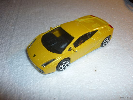 Модель авто Lamborghini Gallardo. Maisto. 1:43