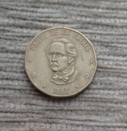 Werty71 Доминиканская Республика 1 песо 1997