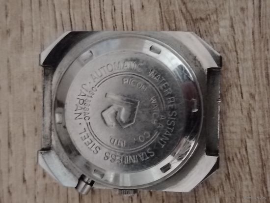 Часы Японские "Ricoh", баланс  крутится, но ост