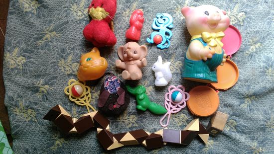 Игрушки ссср одним лотом, погремушки ссср, поросенок, котик, белочка