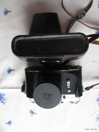 Фотоаппарат Зенит-Е Гелиос 44-2.