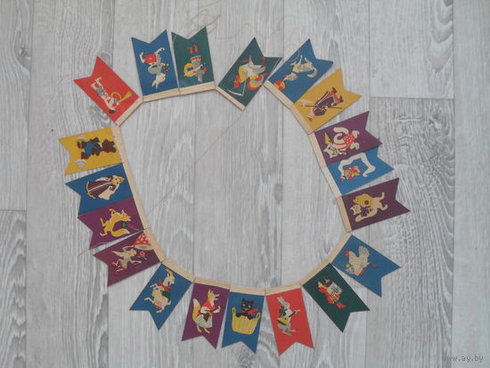 Флажки ёлочные новогодние,двухсторонние.19 шт.