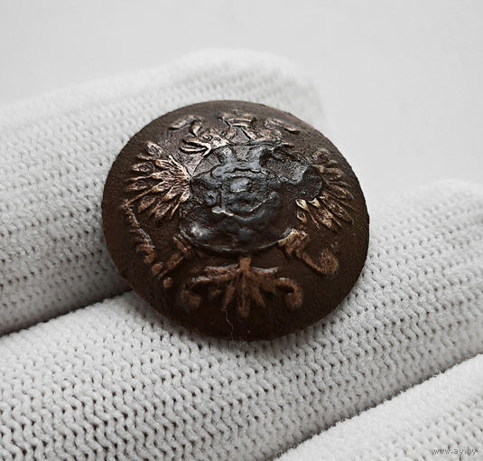 Пуговица мундирная орлянка, бр. Бухъ, СПБ. лот нешс-8,6