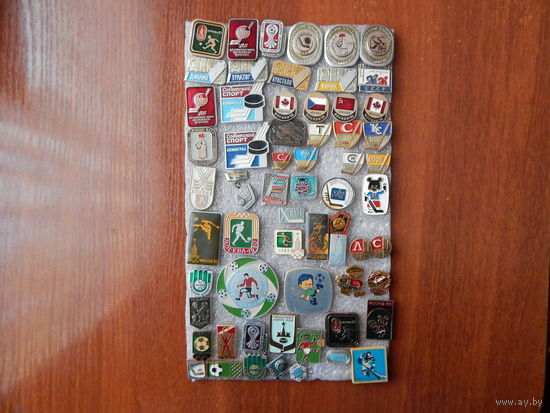 Футбол,хоккей 62 шт.