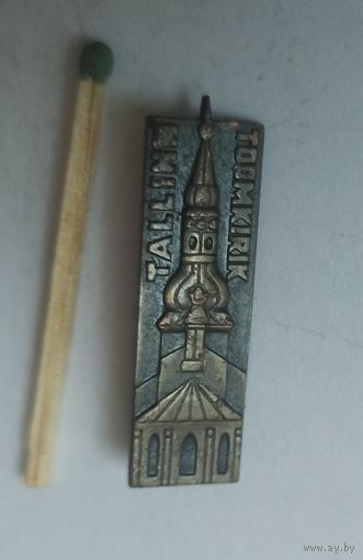 Знак, значок. Таллин в СССР. тяж.мет.