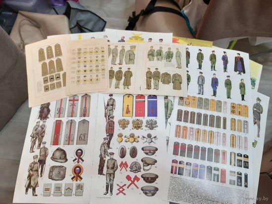 Военная форма и знаки различия. Артиллеристы и общевойсковые.