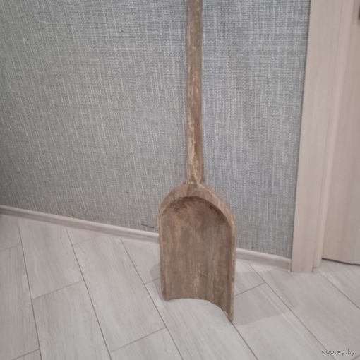 Старинная деревяная лопата Большая.