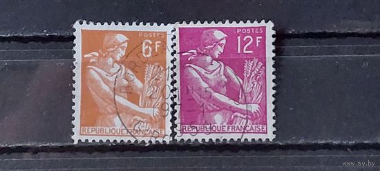 РАСПРОДАЖА ФРАНЦИЯ 1957г. Полная серия. Гаш.