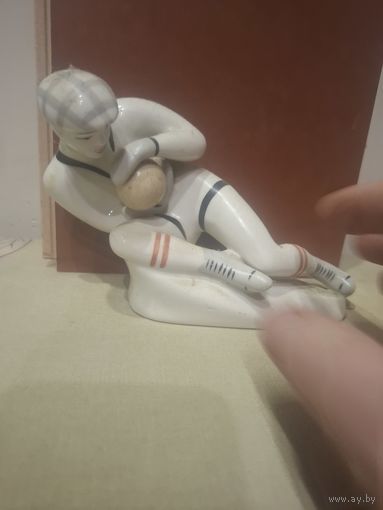 Фарфоровая статуэтка = вратарь яшин=зхк=