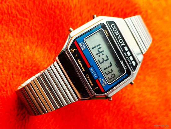 Электронные часы. Convoy, аналог Montana (Монтана), браслет в подарок. Торг есть.