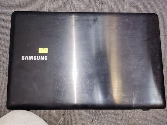 Ноутбук Samsung NP355E5C. Можно по частям. 1962
