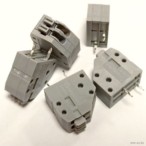 Клеммники ((цена за 5 шт)) нажимные безвинтовые 2-контактные. DG250-2.5-02p