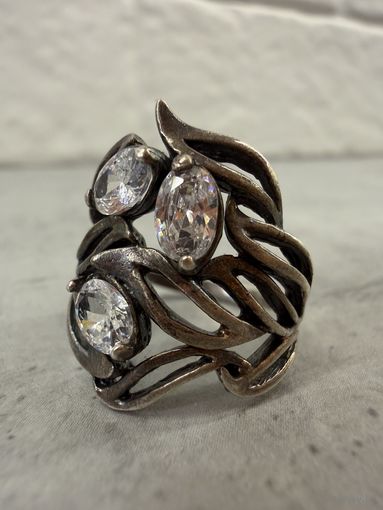 Перстень СЕРЕБРО 925 пр. 17 р-р (9)    Распродажа коллекции!!!