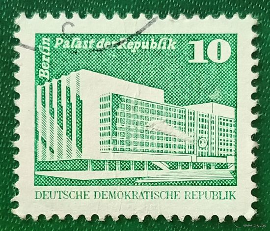 ГДР 1980. Дворец республики в Берлине