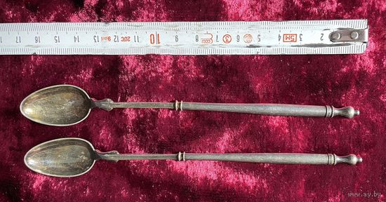 Пара кофейных ложек с длинной ручкой. Серебрение. Европа