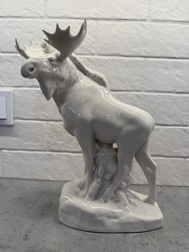 Статуэтка  Огромная. ЛОСЬ.    Распродажа коллекции!!!