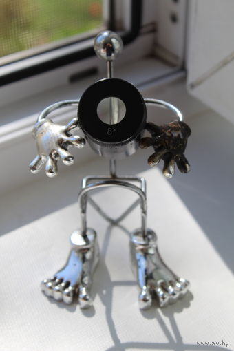 РЕДКОСТЬ!ЛИНЗА ОТ МИКРОСКОПА х8  СССР со шкалой-линейкой