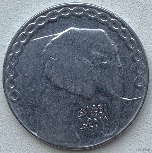 Алжир 5 динаров 2010 г.