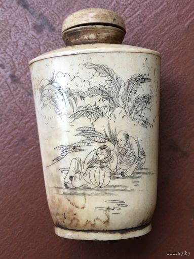 Старинная табакерка, кость, штихельная резьба, редкость