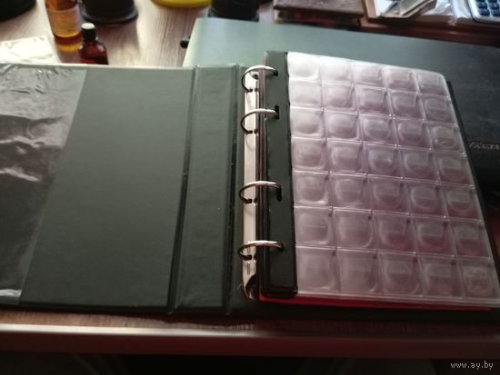 Альбом б/у для монет - 20 листов