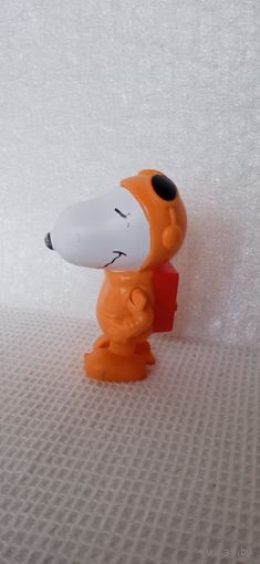 Коллекционная игрушка из Макдональдс. Снупи, 12.04 - 16.05.19 г. 25