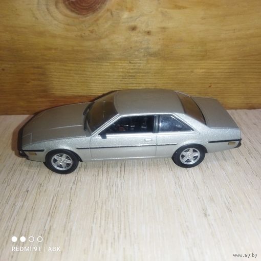 Модель OPEL BITTER SC 1:43