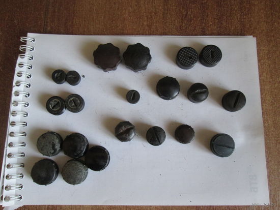 Крышки держателей технических щёток.Цена за шт.