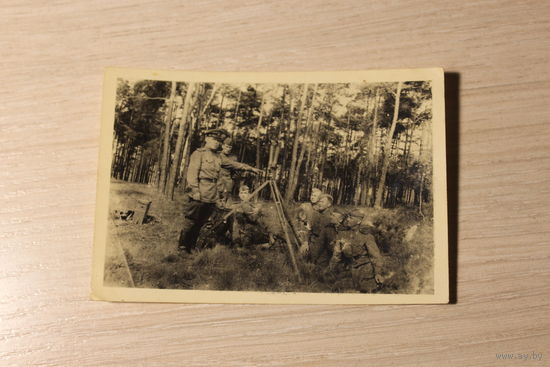 Фото военнослужащих, 1940-1950-е годы, размер 9*6.3 см.