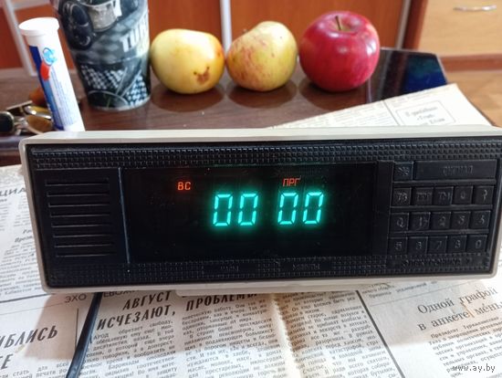 Часы ЭЛЕКТРОНИКА 7- 21   1989 года .