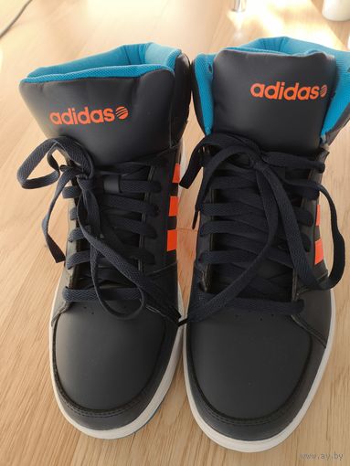 Кроссовки Adidas
