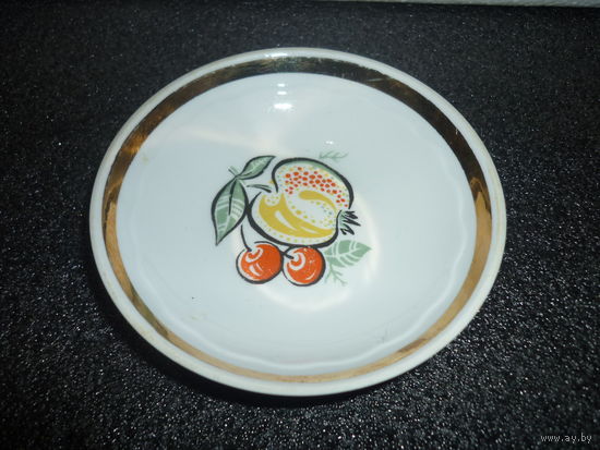 Розетка для варенья. Фарфор. Старая РИГА. СССР