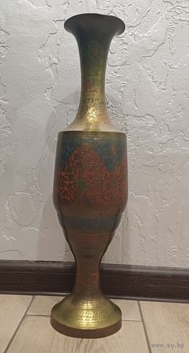 Все лоты с 1р.Большая Бронзовая ваза