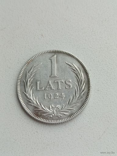 Монета 1 лат 1924 года.