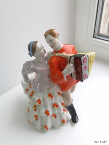 Статуэтка - Уральская кадриль, Дулево