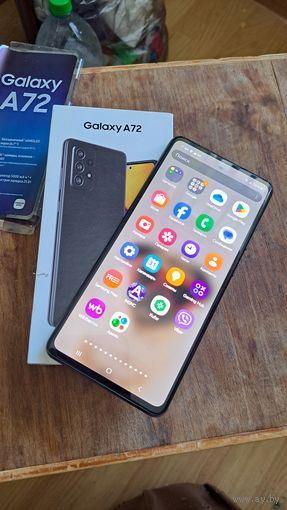 Samsung A72 8/256